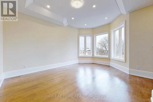 10 Jocelyn Crescent, Toronto, ON - Indoor Photo Showing Other Room