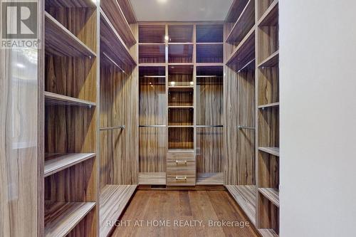 10 Jocelyn Crescent, Toronto, ON - Indoor