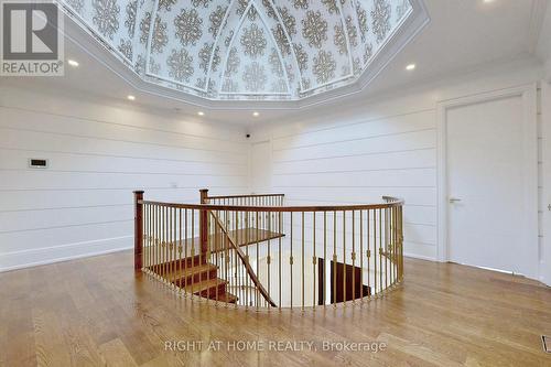 10 Jocelyn Crescent, Toronto, ON - Indoor Photo Showing Other Room