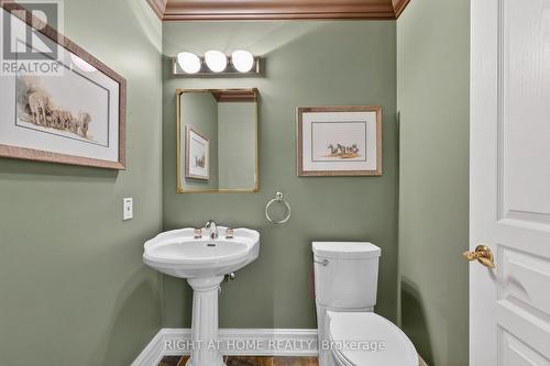 13 Alpine Way, Oro-Medonte, ON - Indoor Photo Showing Bathroom