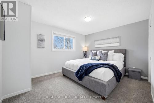 602 Willow Road, Guelph, ON - Indoor Photo Showing Bedroom