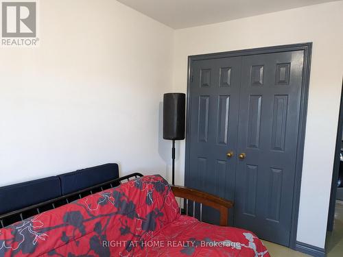 D-7 - 1663 Nash Road, Clarington, ON - Indoor Photo Showing Bedroom