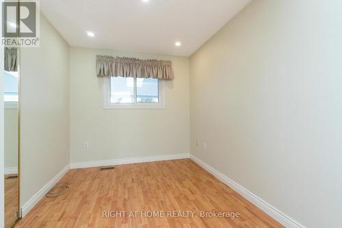 2035 Carleton Court, Burlington, ON - Indoor Photo Showing Other Room