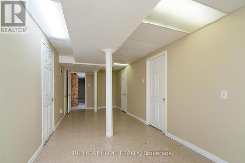 2035 Carleton Court, Burlington, ON - Indoor Photo Showing Other Room