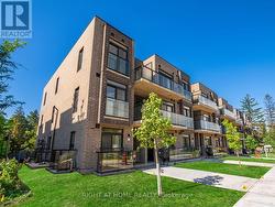 4 - 260 FINCH AVENUE E Toronto, ON M2N 0L3