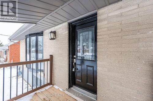 18 Ridgewood Avenue, Kitchener, ON - Outdoor With Exterior