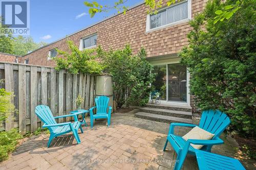 30 - 383 Edinburgh Road S, Guelph (Dovercliffe Park/Old University), ON - Outdoor With Exterior