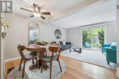 30 - 383 Edinburgh Road S, Guelph (Dovercliffe Park/Old University), ON - Indoor Photo Showing Dining Room