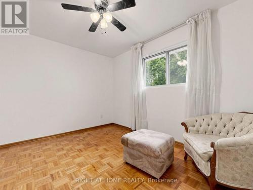227 Apache Trail, Toronto, ON - Indoor Photo Showing Other Room