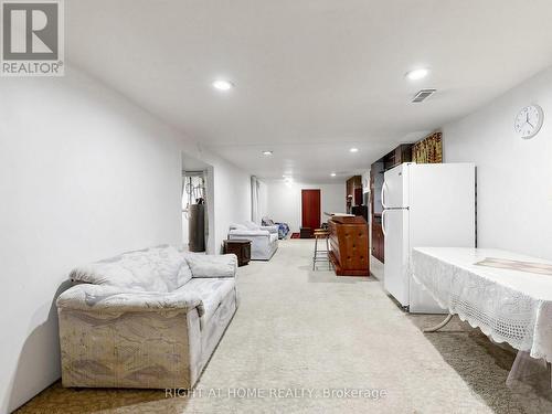 227 Apache Trail, Toronto, ON - Indoor