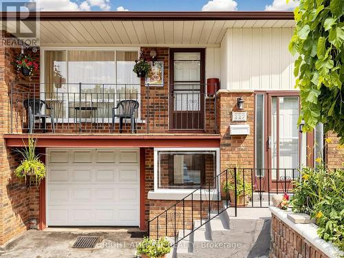 227 Apache Trail, Toronto, ON - Outdoor With Exterior