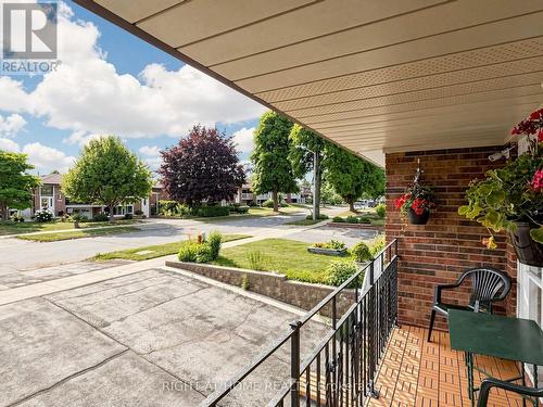 227 Apache Trail, Toronto, ON - Outdoor With Exterior
