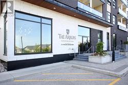 436 - 555 WILLIAM GRAHAM DRIVE Aurora, ON L4G 3H9