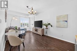 Bright Living/Dining - 