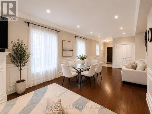 Entrance area - 1049 Greaves Avenue, Mississauga, ON - Indoor