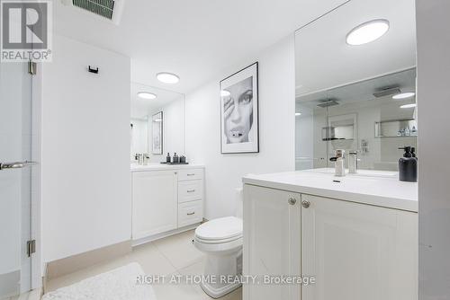 728 - 250 Manitoba Street Se, Toronto, ON - Indoor Photo Showing Bathroom