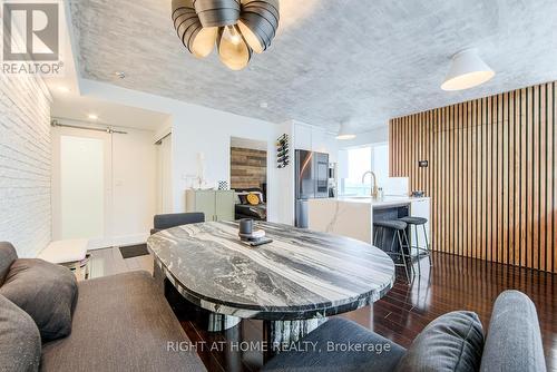 728 - 250 Manitoba Street Se, Toronto, ON - Indoor Photo Showing Other Room