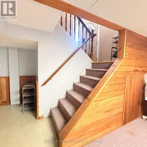 82 Blackwood Crescent, Hamilton, ON - Indoor Photo Showing Other Room
