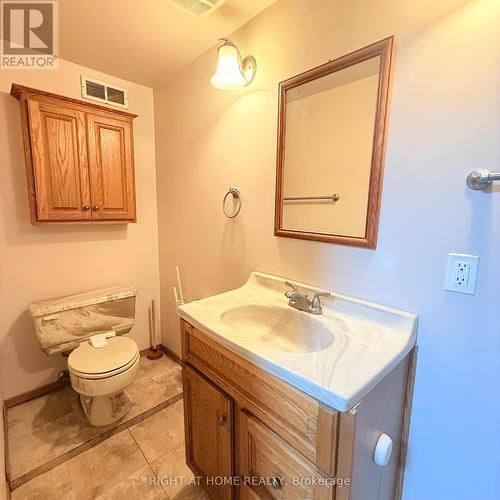 82 Blackwood Crescent, Hamilton, ON - Indoor Photo Showing Bathroom