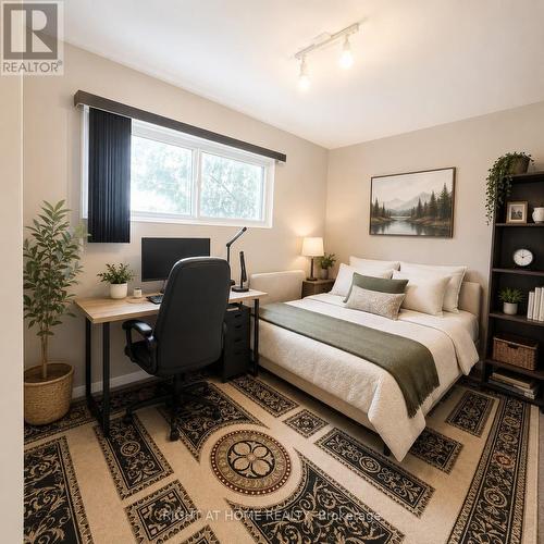 82 Blackwood Crescent, Hamilton, ON - Indoor Photo Showing Bedroom