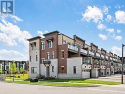 88 CRIMSON FOREST DRIVE Vaughan, ON L6A 4Z8