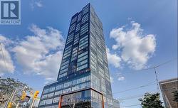 511 - 203 COLLEGE STREET Toronto, ON M5T 0C8