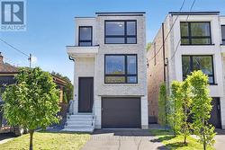 15B ROSEMEADE AVENUE Toronto, ON M8Y 3A2