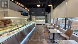 UNIT 5 - 72 STEELES AVENUE W Vaughan, ON L4J 1A1