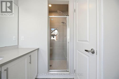 8 Rapids Lane, Hamilton, ON - 