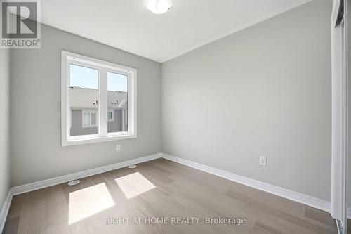 8 Rapids Lane, Hamilton, ON - Indoor Photo Showing Other Room