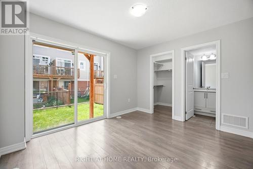 8 Rapids Lane, Hamilton, ON - Indoor Photo Showing Other Room