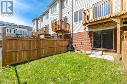 8 Rapids Lane, Hamilton, ON - Outdoor