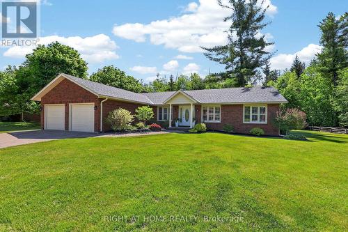 23 HOLLOWAY LANE  Springwater, ON L9X 0M7