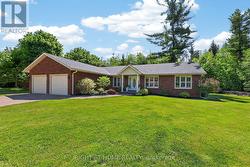 23 HOLLOWAY LANE Springwater, ON L9X 0M7