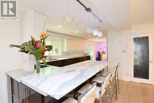 4299 Lakeshore Road, Burlington, ON - Indoor