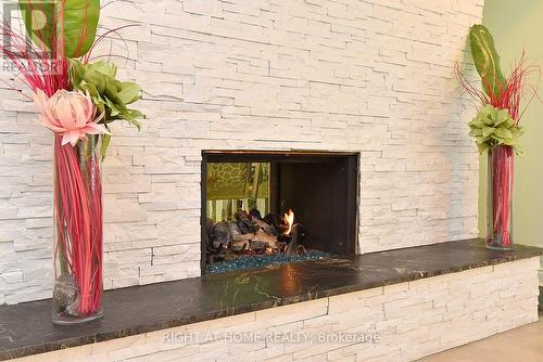 4299 Lakeshore Road, Burlington, ON - Indoor Photo Showing Other Room