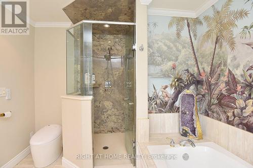 4299 Lakeshore Road, Burlington, ON - Indoor Photo Showing Bathroom