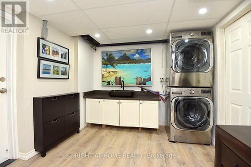 4299 Lakeshore Road, Burlington, ON - Indoor Photo Showing Laundry Room