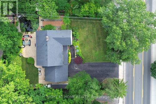 4299 Lakeshore Road, Burlington, ON - Outdoor