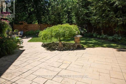 4299 Lakeshore Road, Burlington, ON - Outdoor