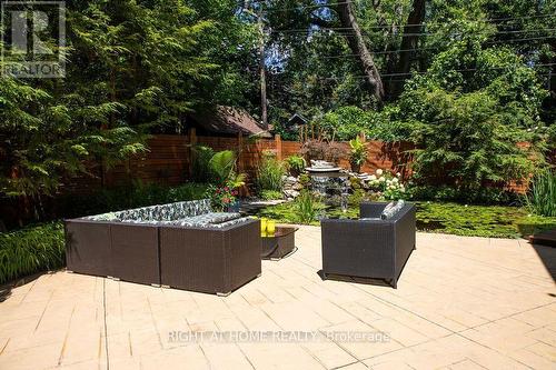 4299 Lakeshore Road, Burlington, ON - Outdoor