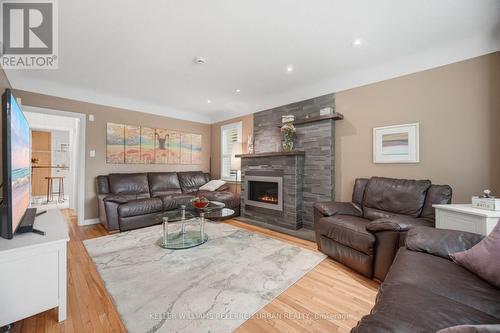 124 Kipling Road, Hamilton, ON - Indoor Photo Showing Living Room With Fireplace