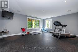 Fifth bedroom used as a gym - 