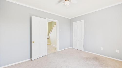 217 6Th Avenue, Cranbrook, BC - Indoor Photo Showing Other Room