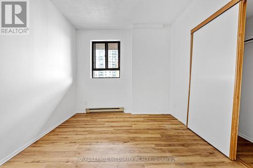 2001 - 475 Laurier Avenue W, Ottawa, ON - Indoor Photo Showing Other Room