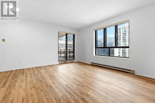 2001 - 475 Laurier Avenue W, Ottawa, ON - Indoor Photo Showing Other Room