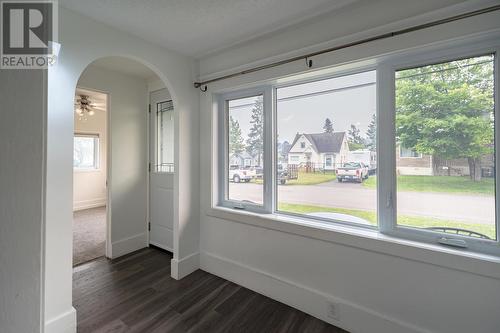 74 Melvin Ave, Thunder Bay, ON - Indoor Photo Showing Other Room