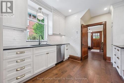 83 Durham Street, Guelph (Downtown), ON - Indoor Photo Showing Kitchen