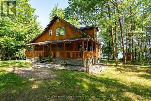 1 - 1041 Summit Road, Muskoka Lakes (Wood (Muskoka Lakes)), ON - Outdoor With Deck Patio Veranda