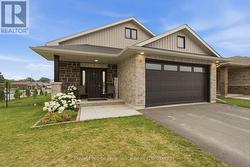 21 CEDAR PARK CRESCENT Quinte West (Murray Ward), ON K8V 0J1